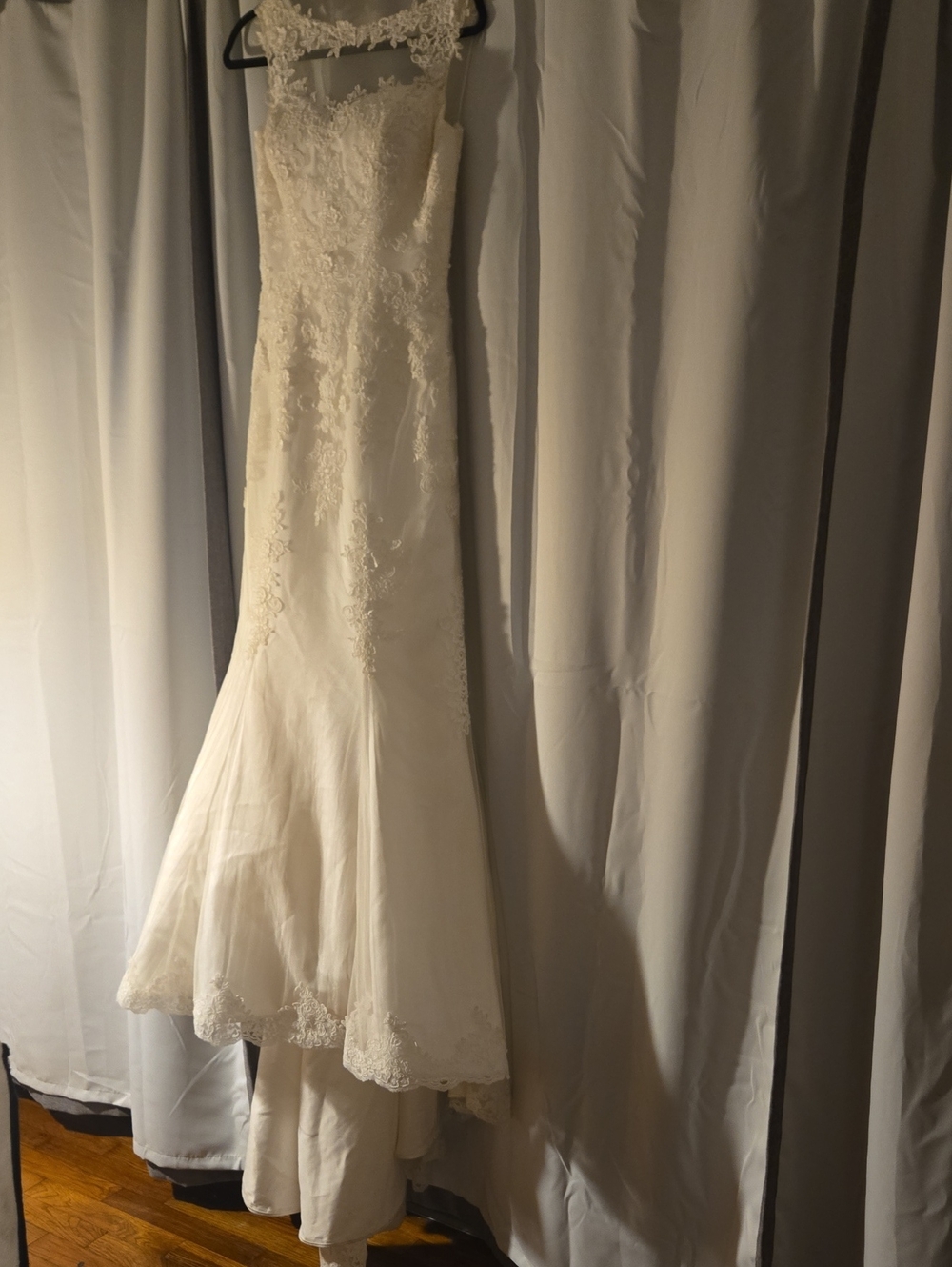 Lace Wedding Gown in White Like New